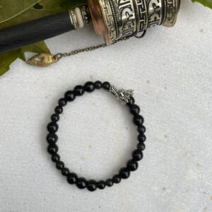 Zwarte obsidiaan zilveren draak